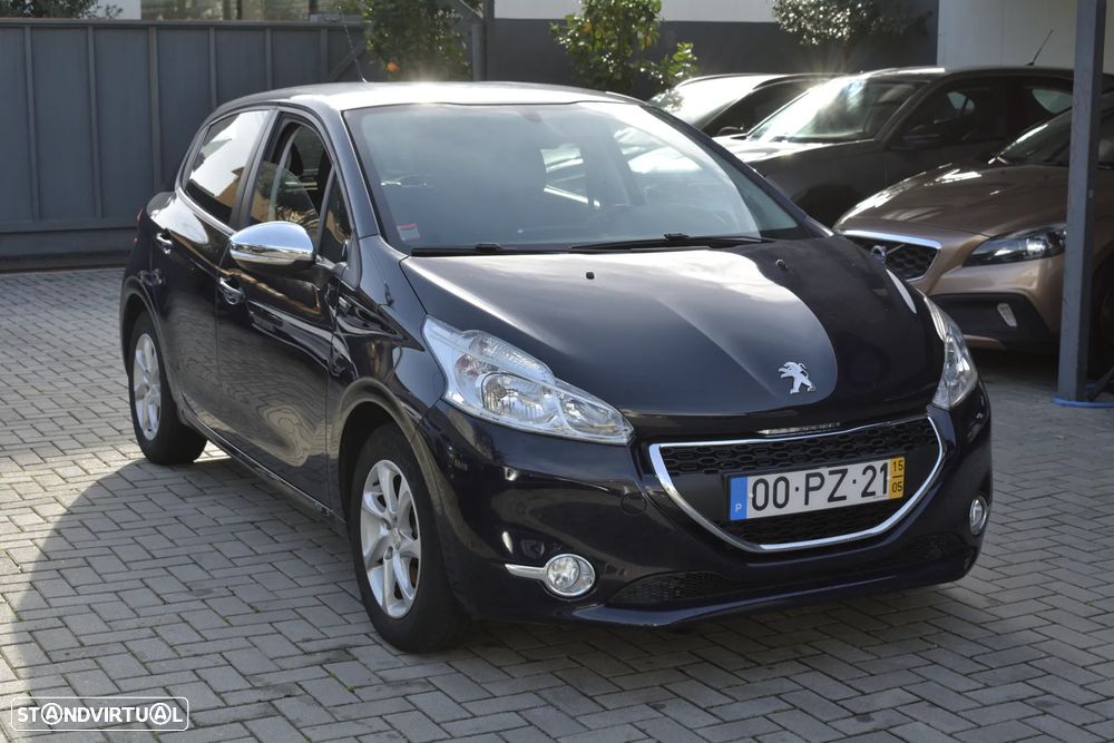 Peugeot 208 1.2 VTi SE Style - 5