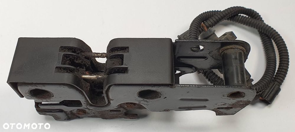 ZAMEK MASKI VW GOLF V 1K1823509E - 2