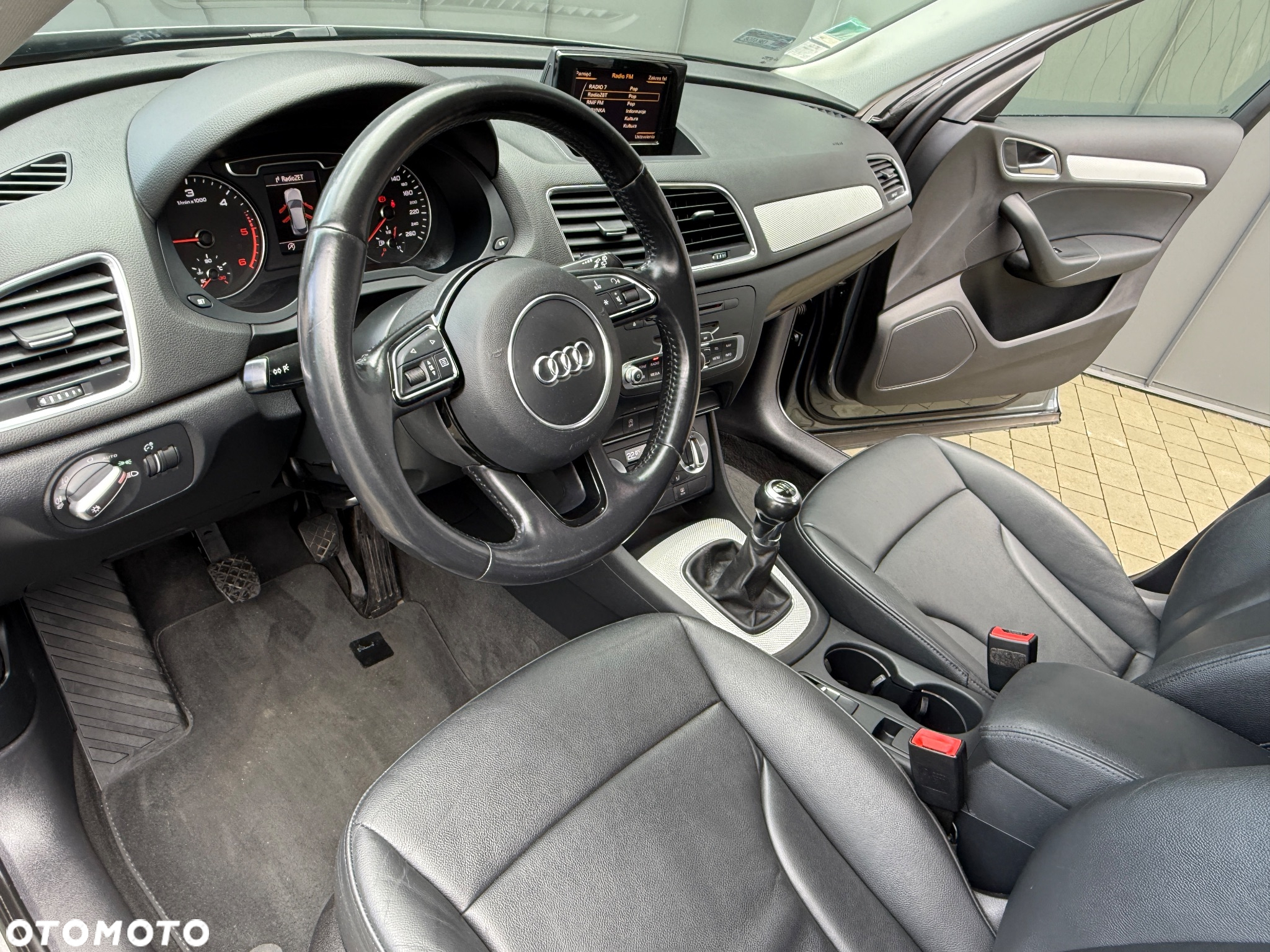 Audi Q3 2.0 TDI Edycja Specjalna - 14