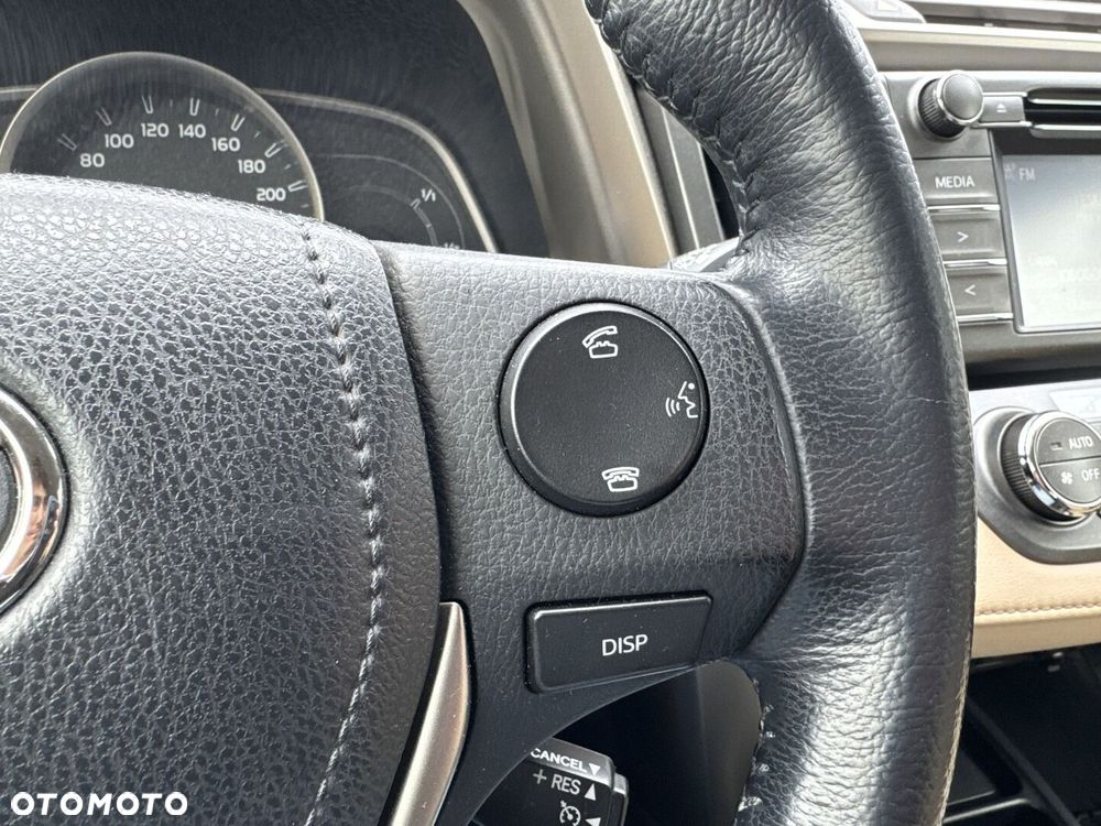 Toyota RAV4 - 25