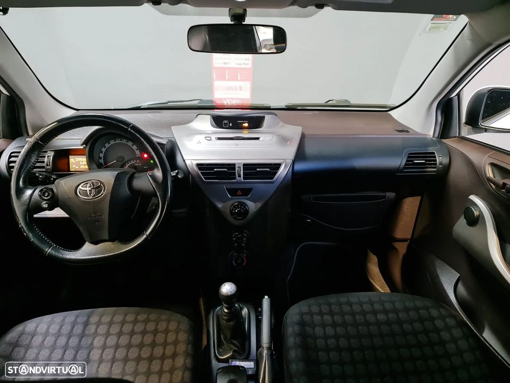 Toyota iQ 1.4 D-4D - 2