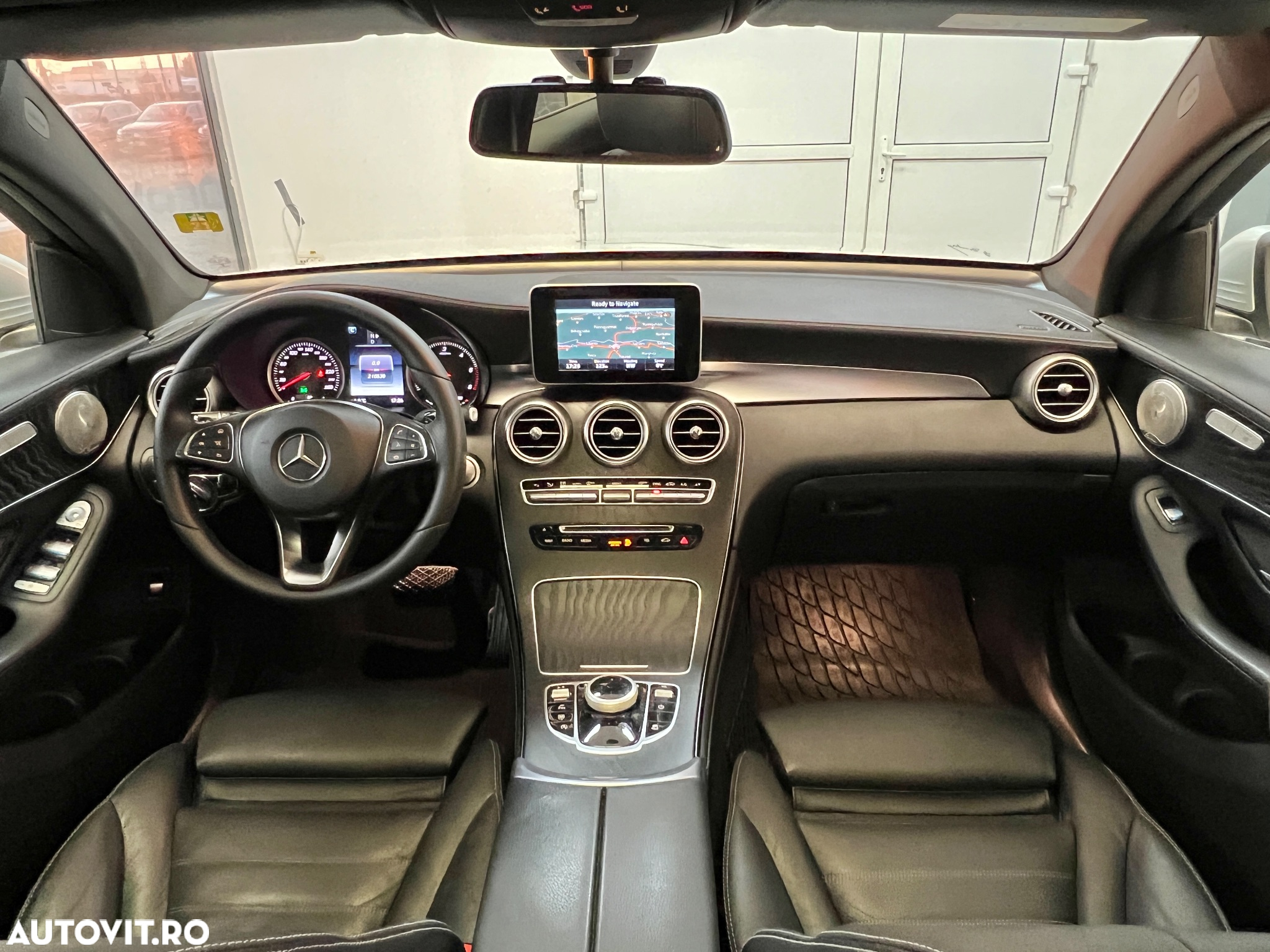 Mercedes-Benz GLC Coupe 220 d 4Matic 9G-TRONIC AMG Line - 5