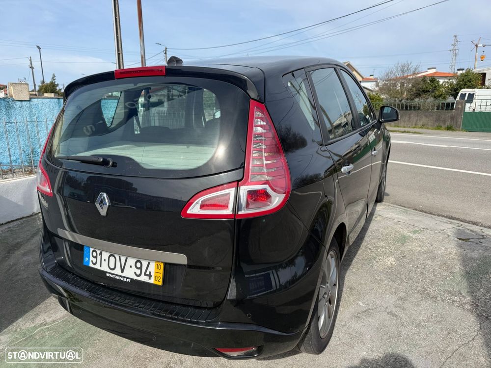 Renault Scénic 1.5 dCi Dynamique S - 3