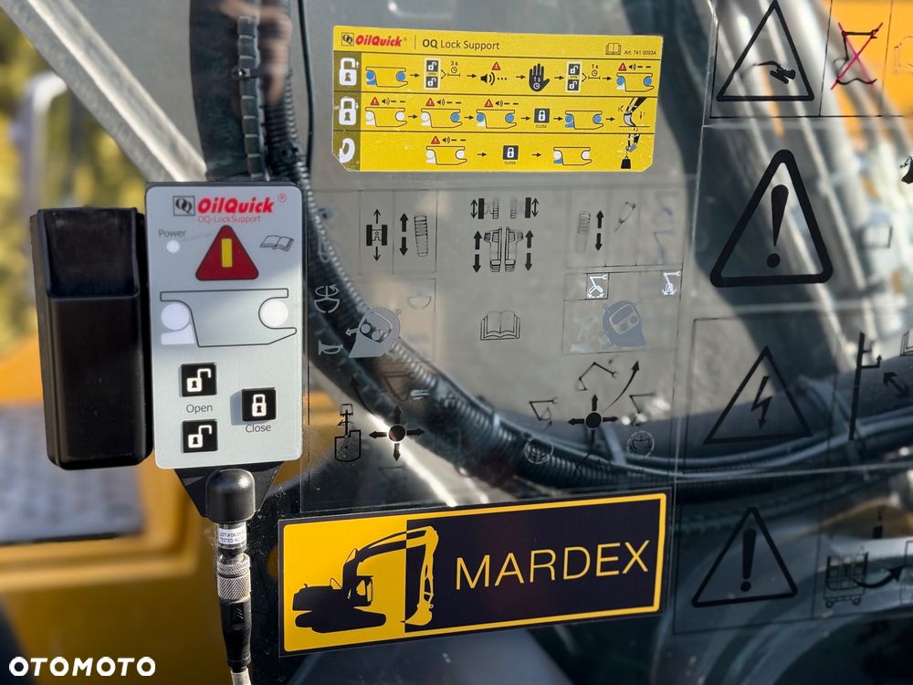 Volvo EC 250 EL - 38