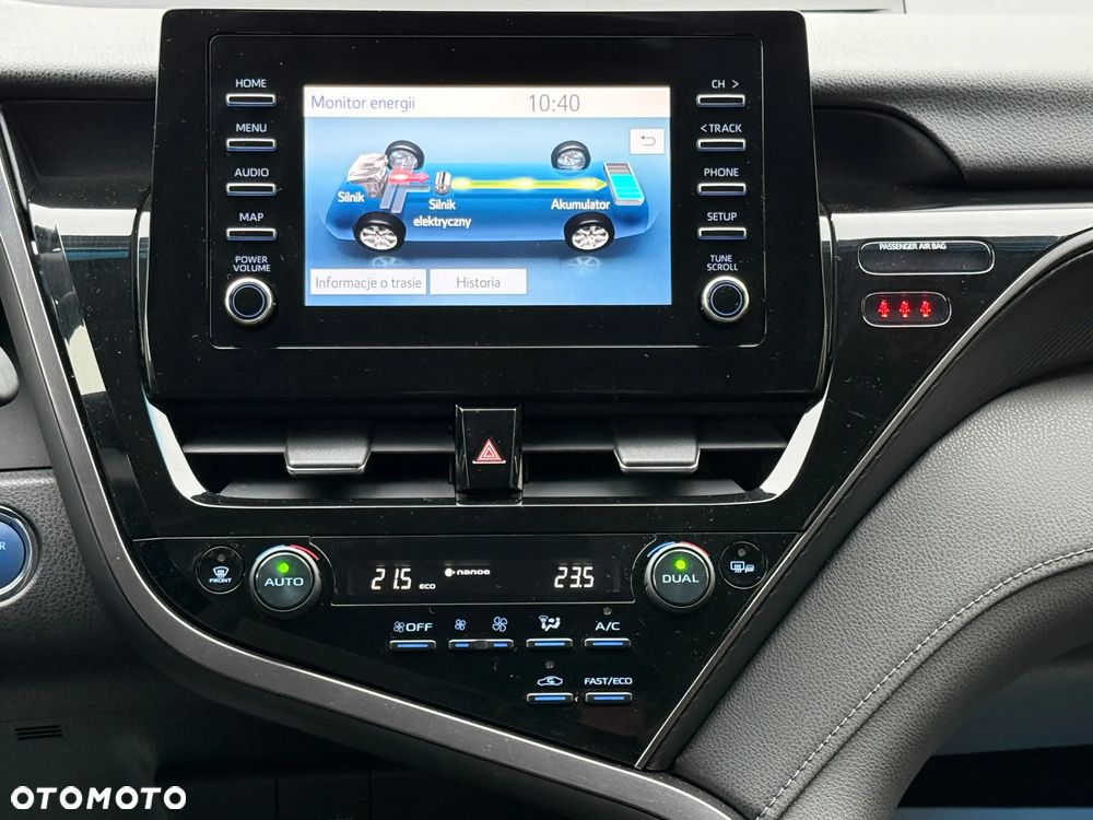 Toyota Camry 2.5 Hybrid Comfort CVT - 5