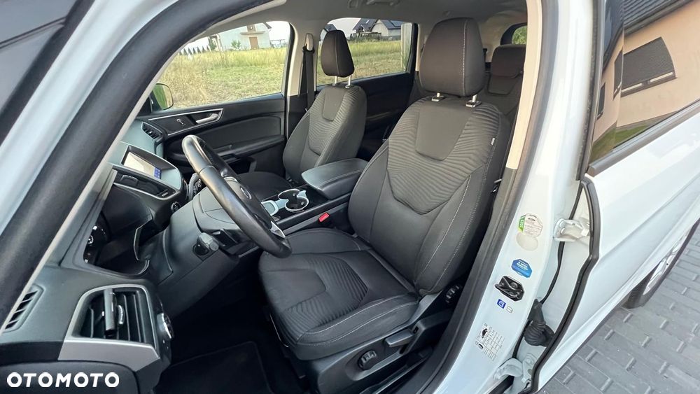 Ford S-Max - 21