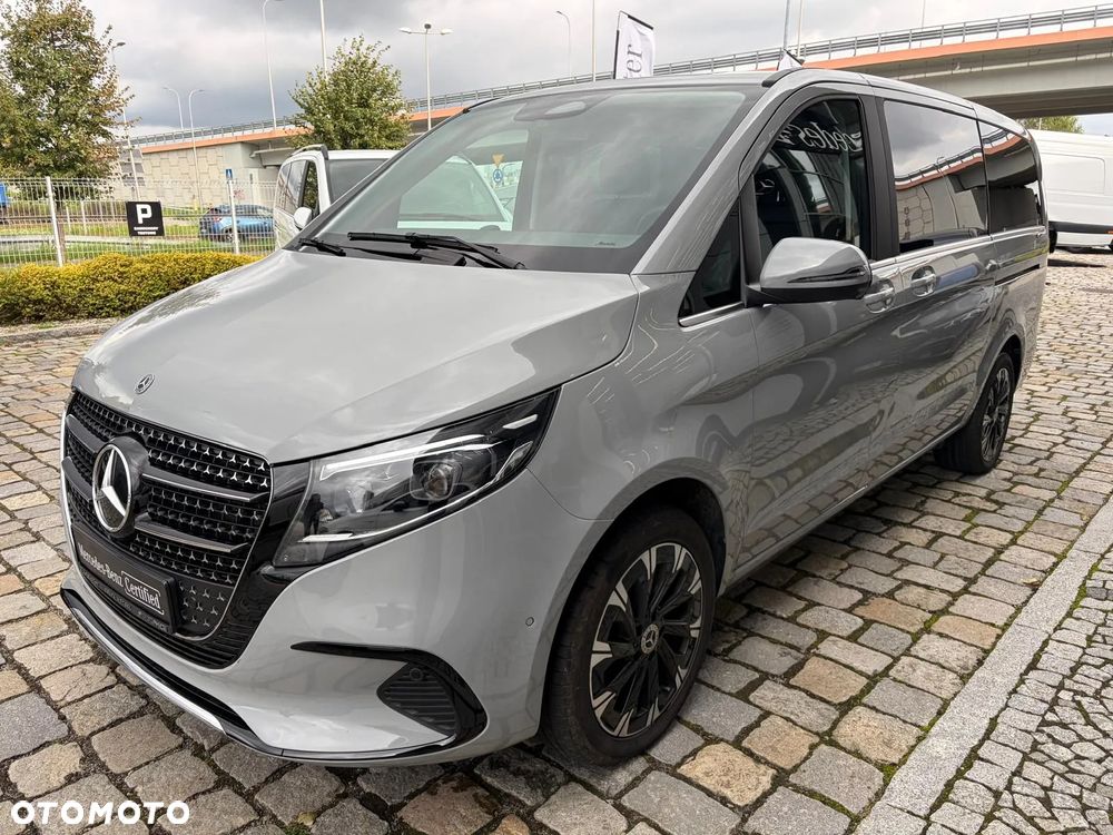 Mercedes-Benz Klasa V 250 d 4-Matic Avantgarde 9G-Tronic (długi) - 3