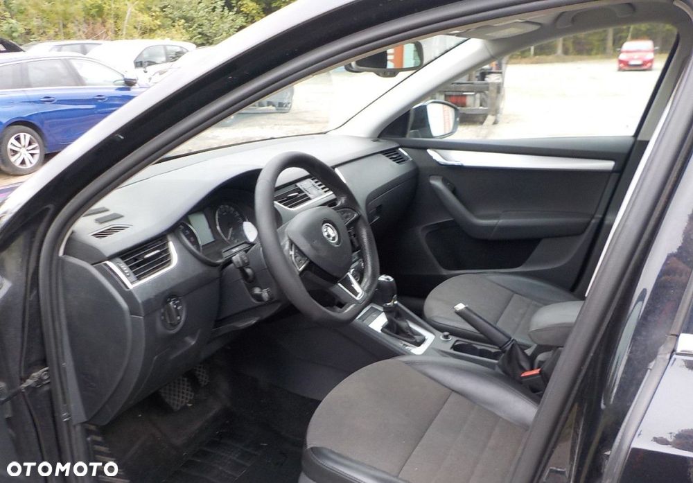 Skoda Octavia - 15