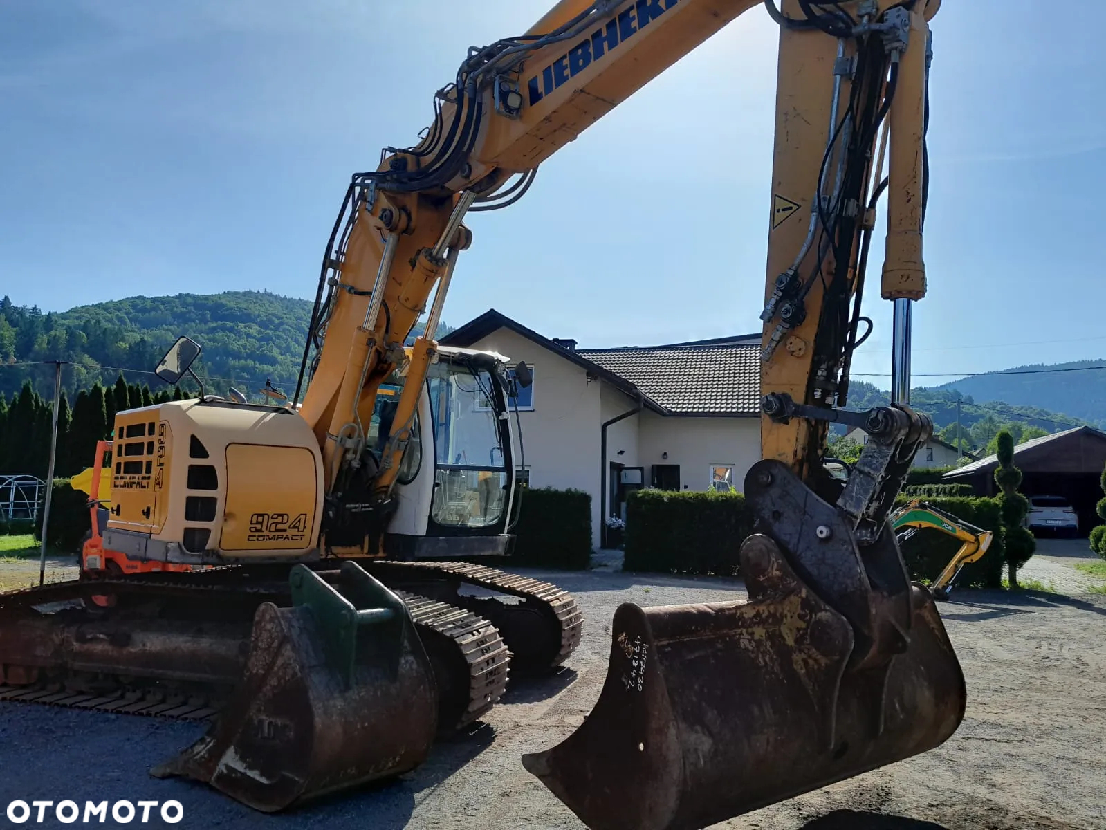 Liebherr R924 Litronic Compact, ramię 3x łamane, Klima, bez DPF - 2