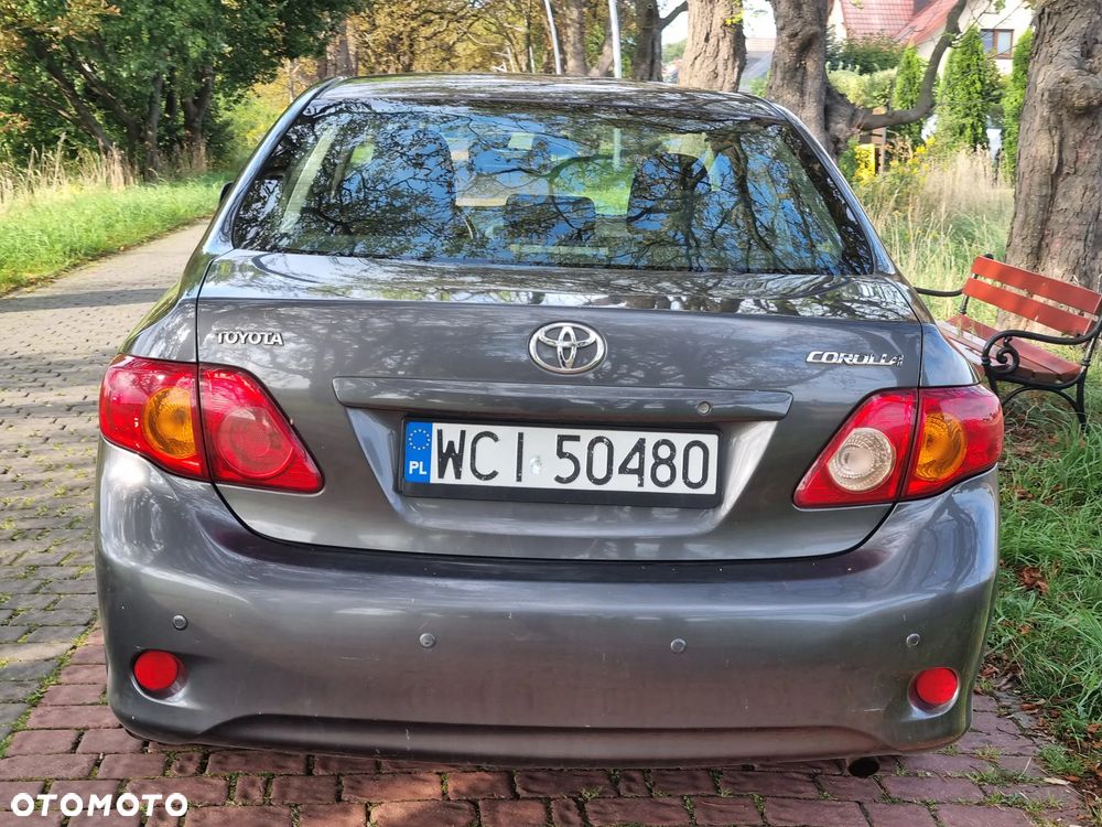 Toyota Corolla 1.6 VVT-i Terra Start - 20