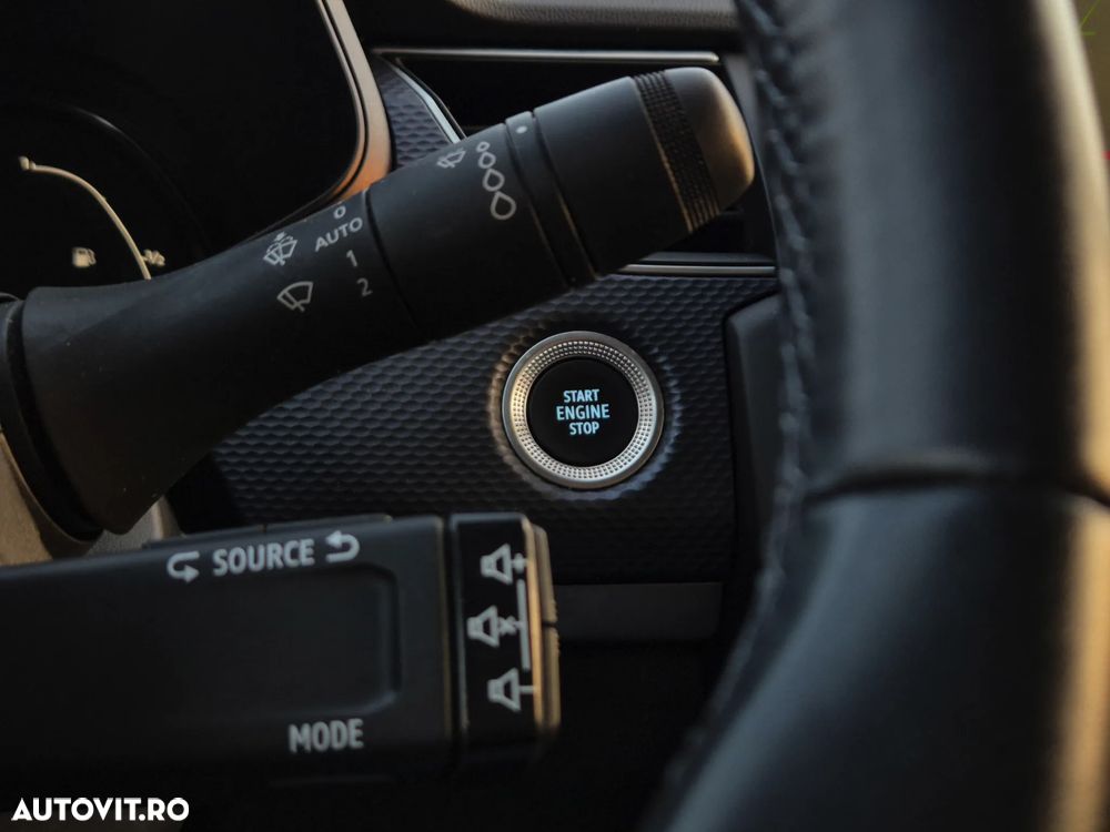 Renault Arkana E-TECH 145 Evolution - 22