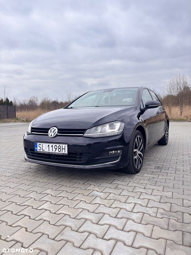 Volkswagen Golf 2.0 BlueTDI DSG Comfortline - 3