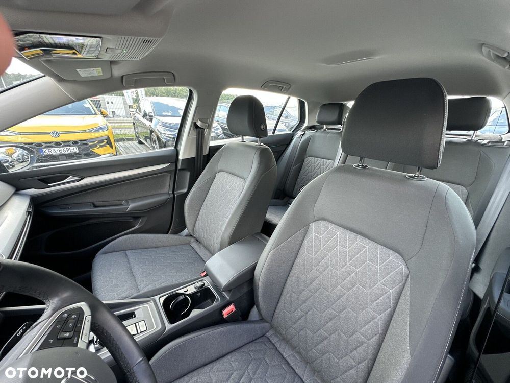 Volkswagen Golf - 12