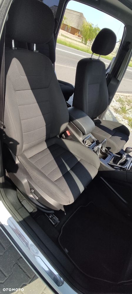 Ford S-Max 2.0 TDCi DPF Champions Edition - 23
