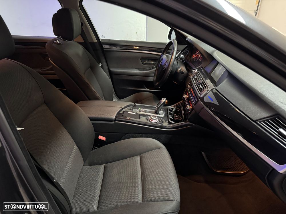 BMW 520 d Touring Sport-Aut. - 16