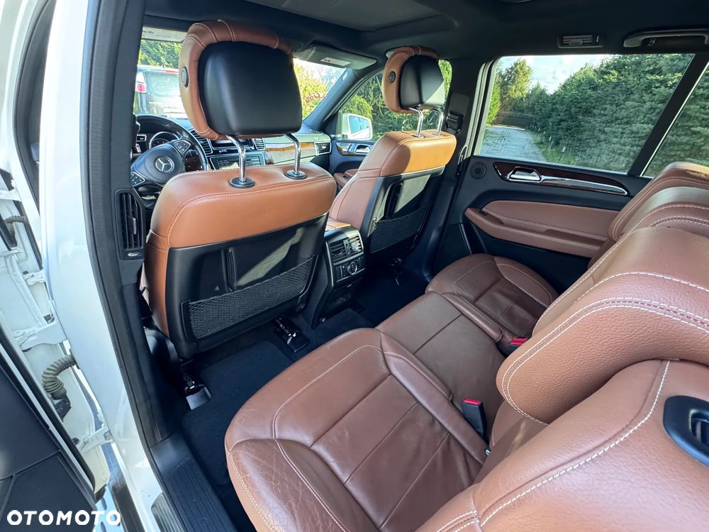 Mercedes-Benz GLS 400 4Matic 9G-TRONIC - 7