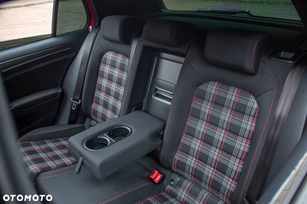 Volkswagen Golf 2.0 TSI BMT GTI Performance DSG - 18