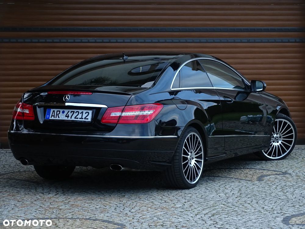 Mercedes-Benz Klasa E - 18
