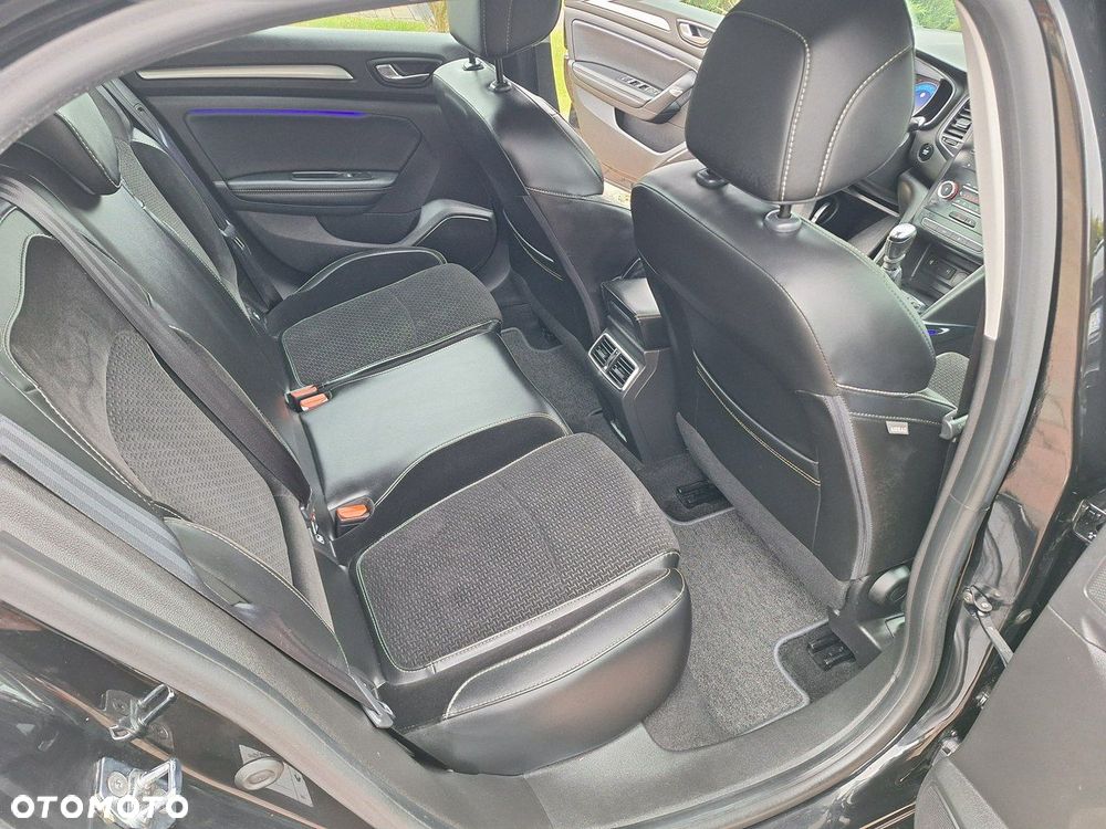 Renault Megane ENERGY TCe 100 PLAY - 15