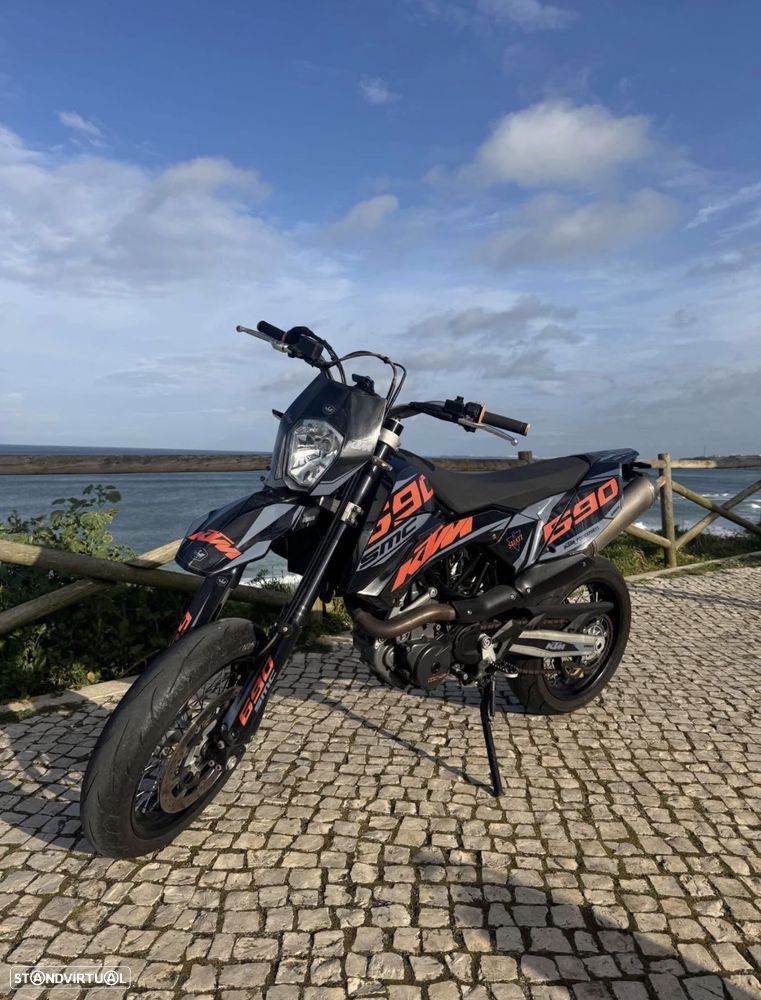 KTM 690 SMC - 2