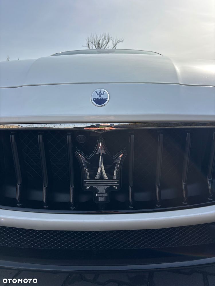 Maserati Ghibli - 11