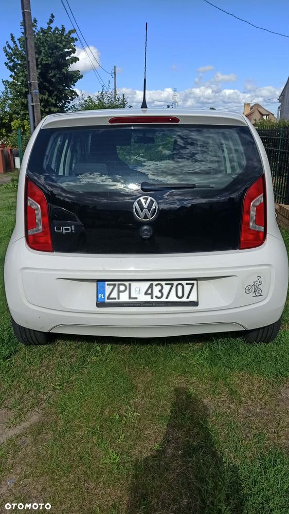 Volkswagen up! 1.0 move - 12