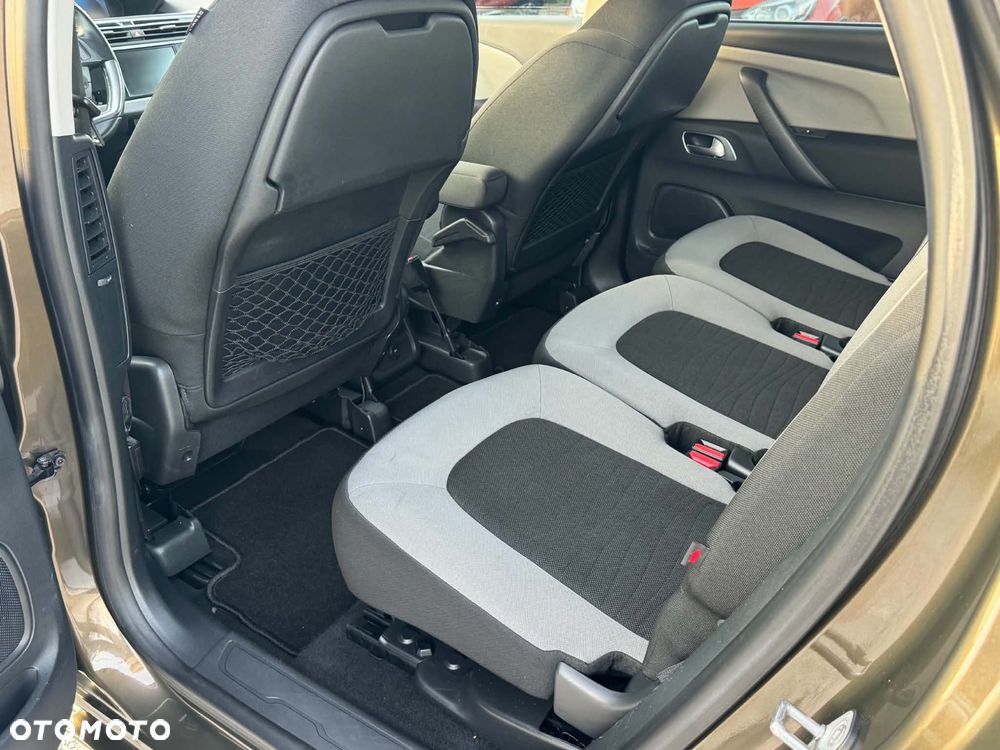 Citroën C4 Picasso e-HDi 115 Exclusive - 26