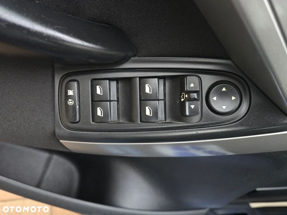 Citroën C4 Picasso - 22