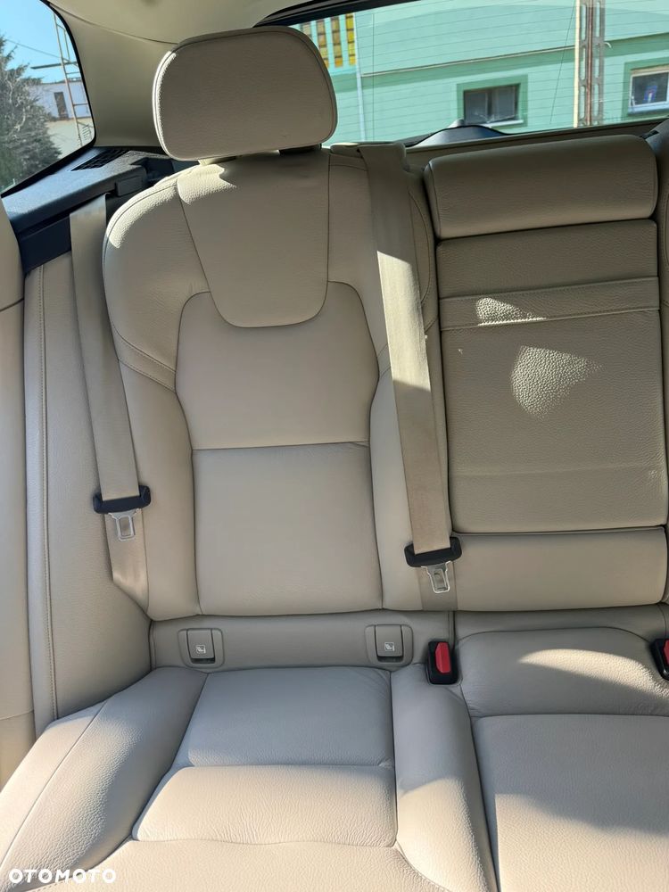 Volvo XC 60 D4 Inscription - 15