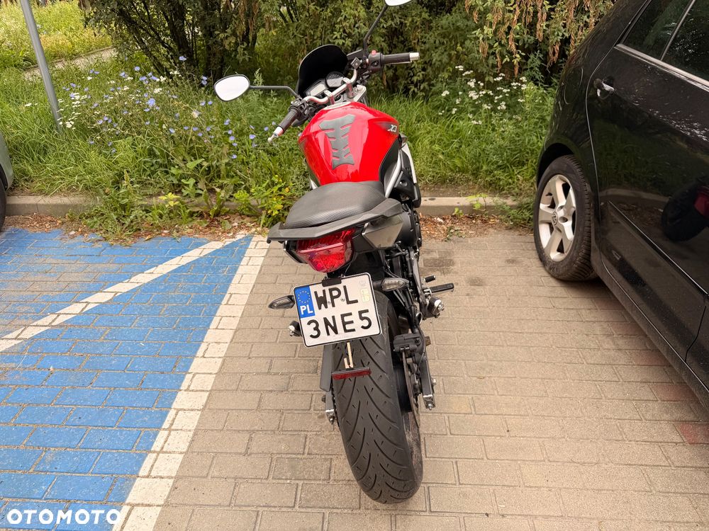 Yamaha XJ - 2