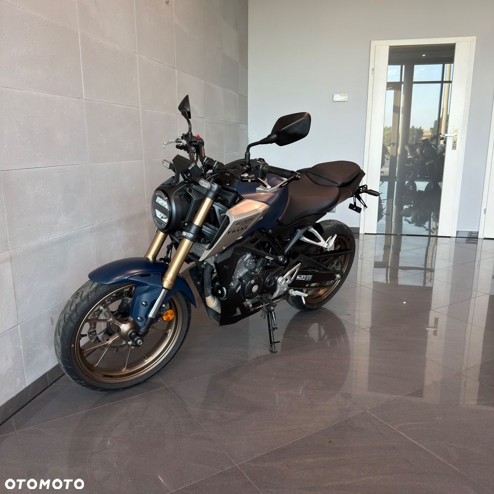 Honda CB - 7