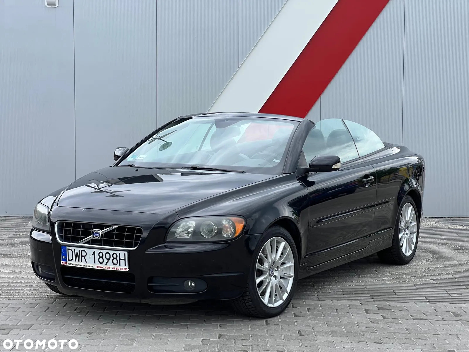 Volvo C70 2.4 Momentum - 13