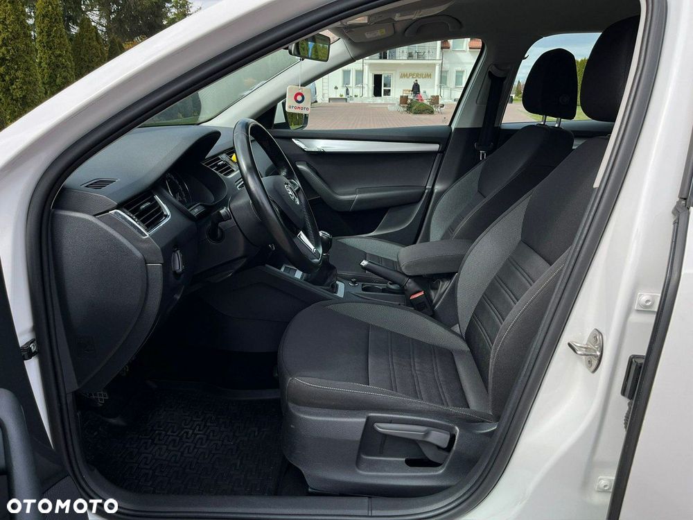 Skoda Octavia 1.6 TDI Ambition - 23