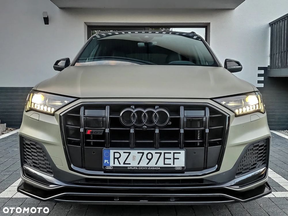 Audi SQ7 - 35