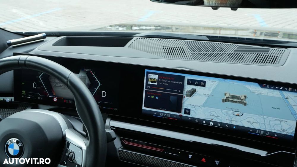 BMW Seria 5 520i AT MHEV - 34