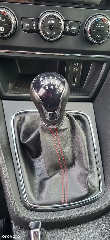 Seat Leon 1.8 TSI FR Black S&S - 11