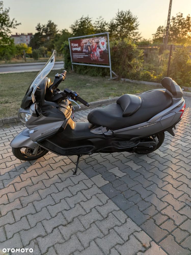 Suzuki Burgman - 6