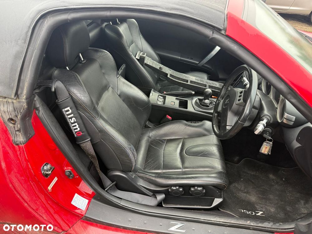 Nissan 350 Z - 9