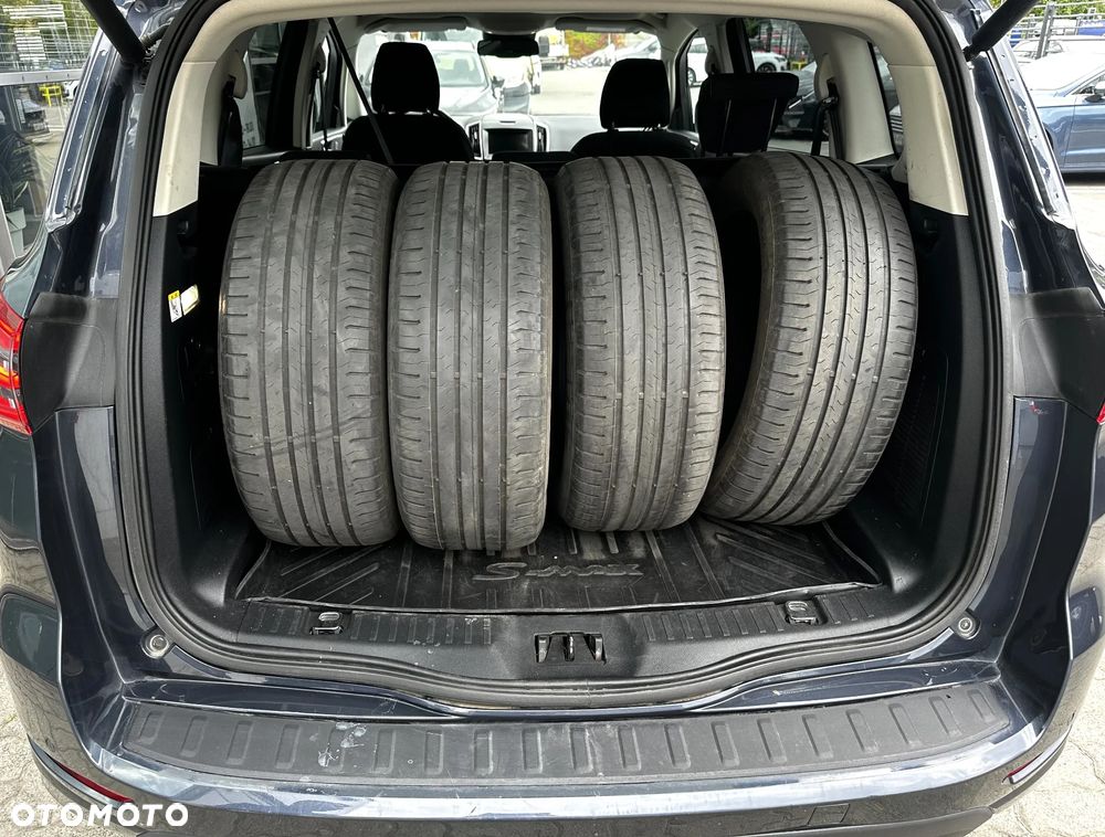 Ford S-Max - 6