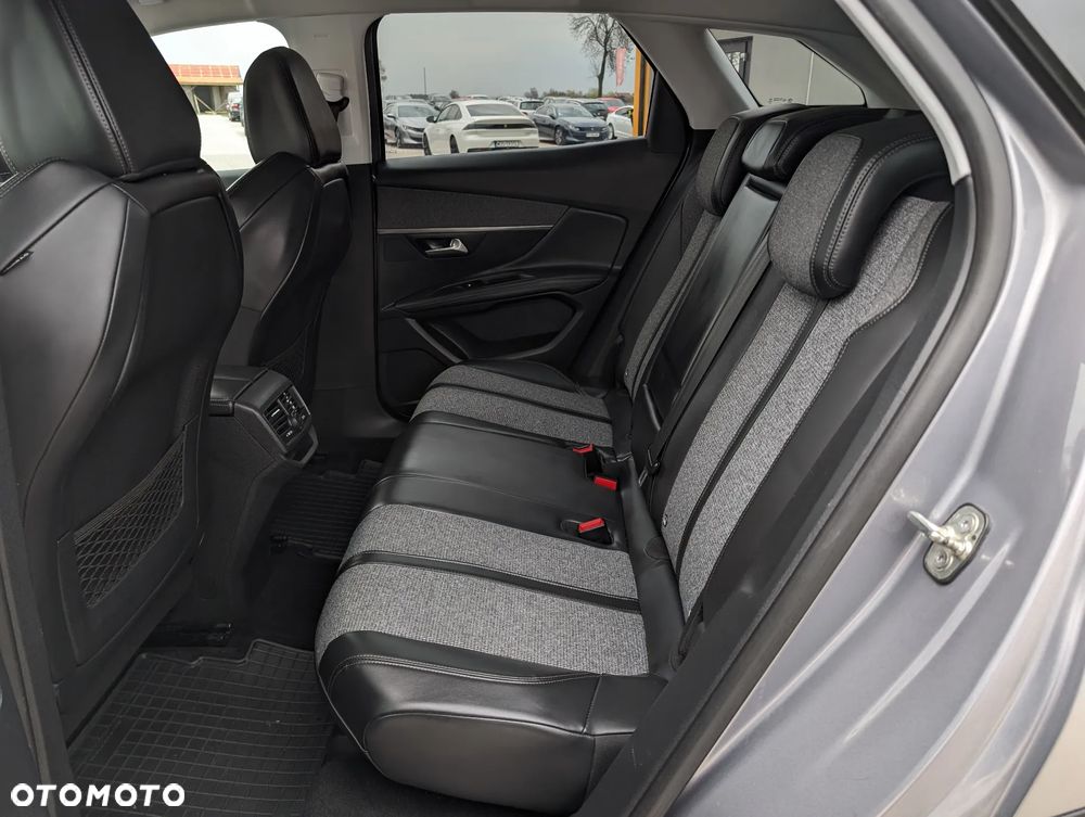 Peugeot 3008 PureTech 130 Stop & Start GPF Allure - 37