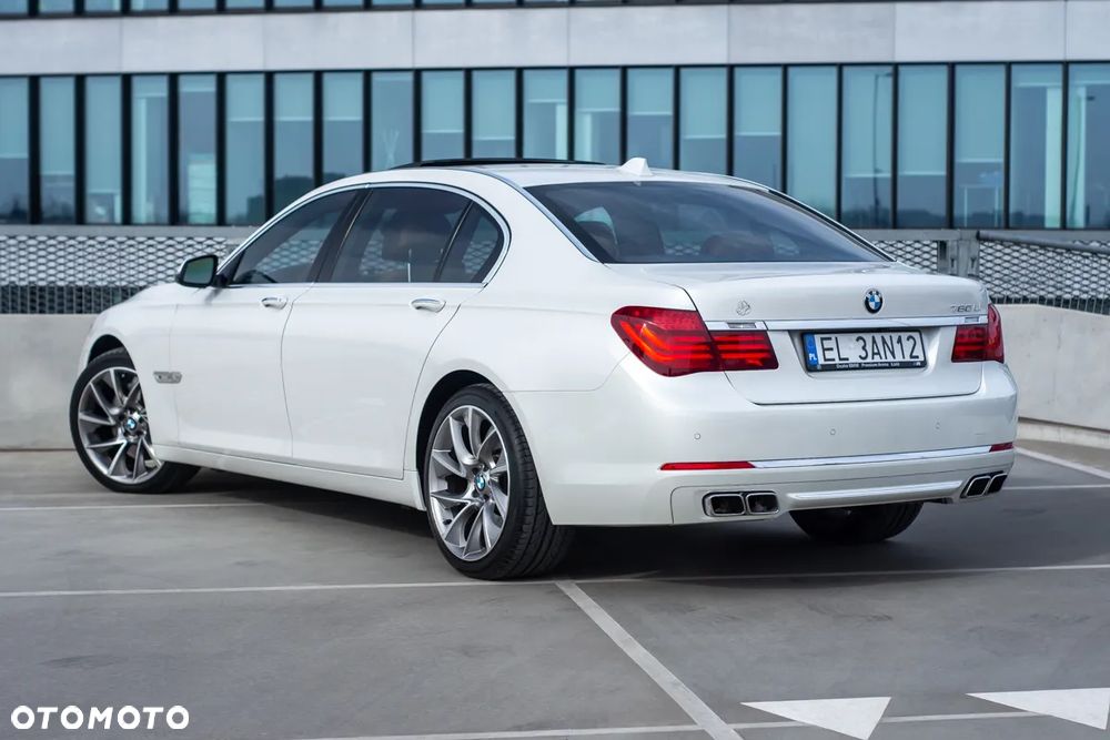 BMW Seria 7 760i L - 2