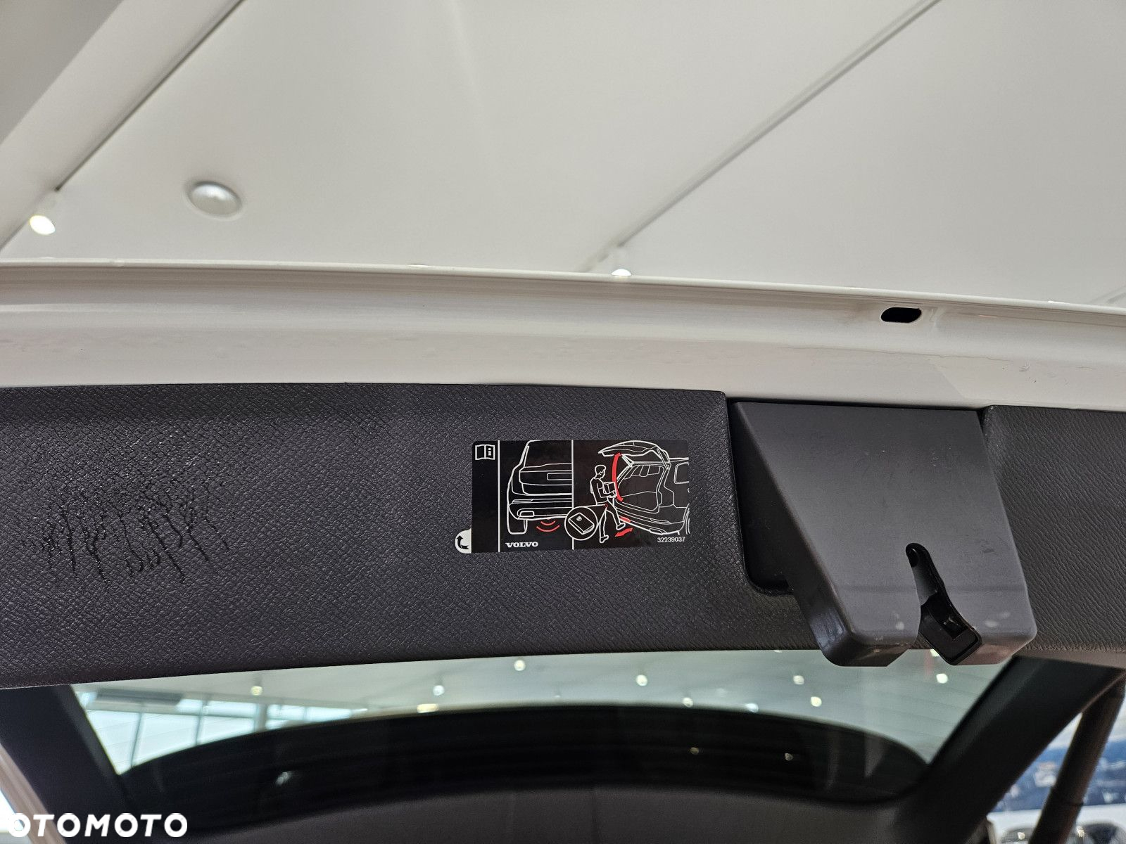 Volvo XC 90 - 32