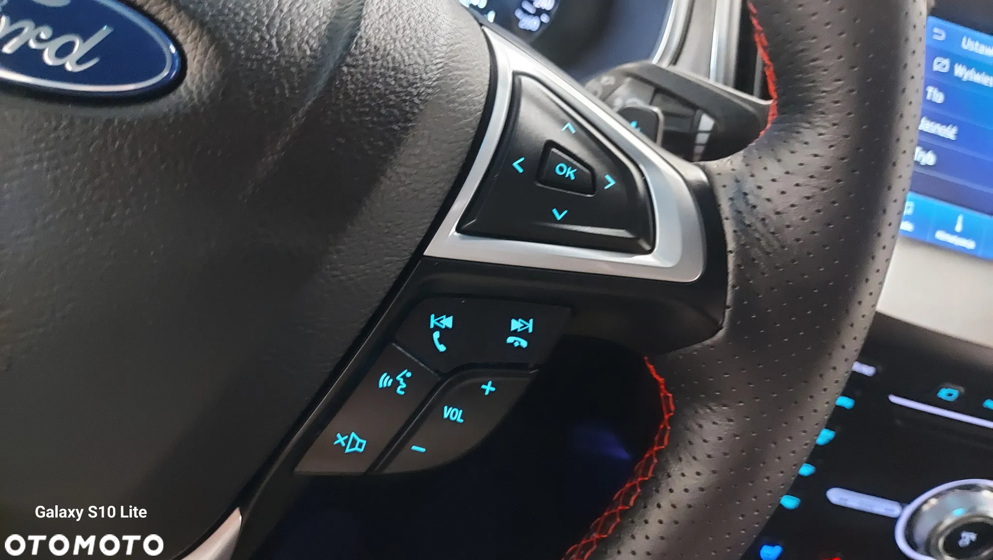 Ford Edge 2.0 EcoBlue Twin-Turbo 4WD ST-Line - 27