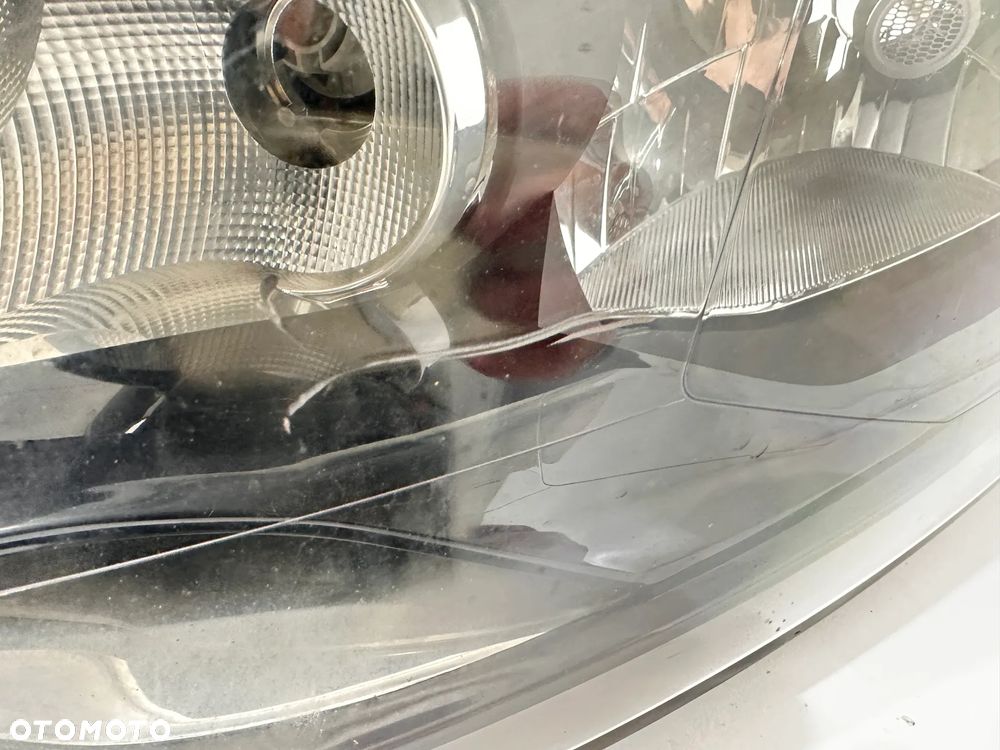 Lampa reflektor L Volkswagen Polo V - 5