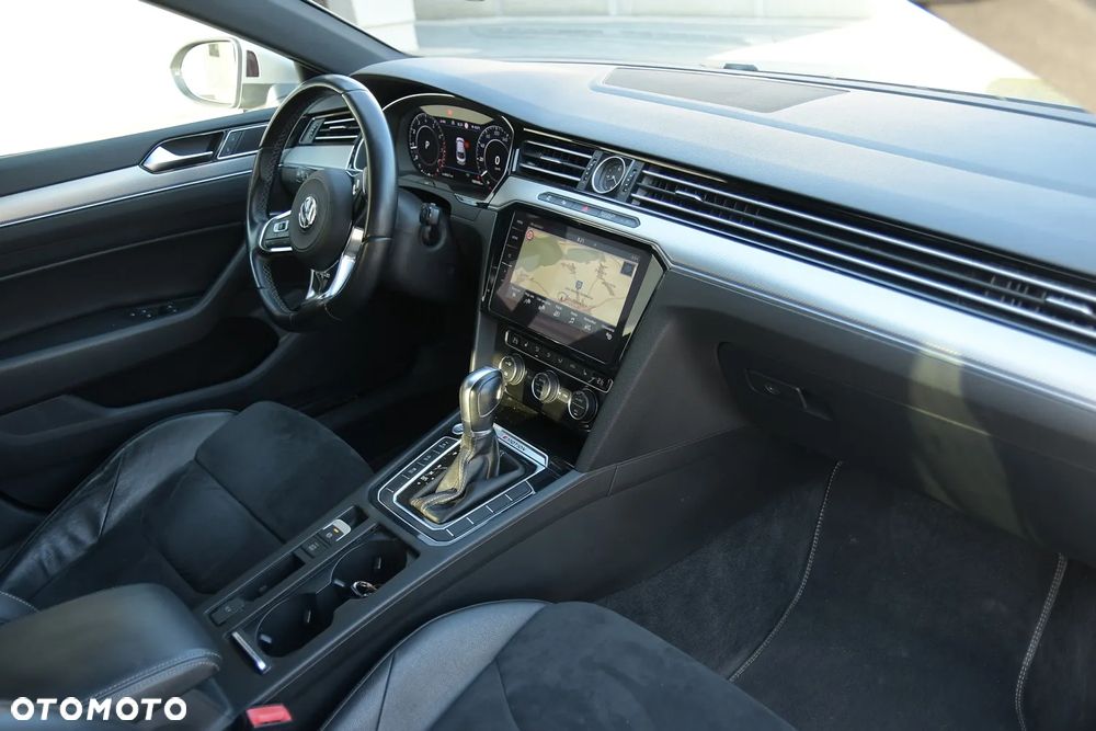 Volkswagen Arteon 2.0 TSI 4Motion R-Line DSG - 22