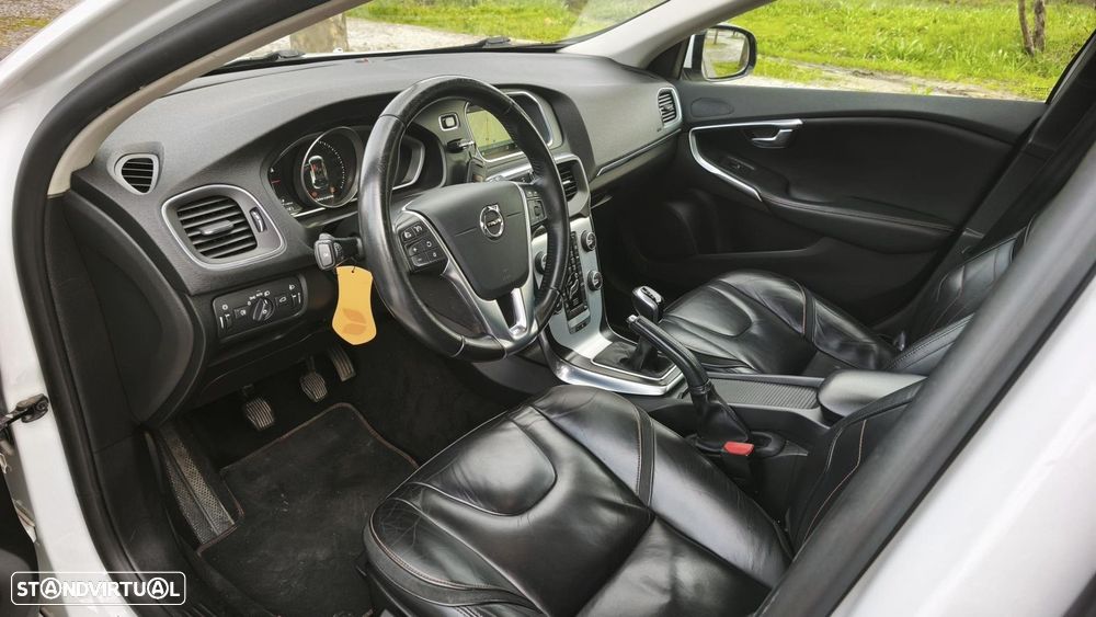 Volvo V40 2.0 D2 Volvo Ocean Race - 24
