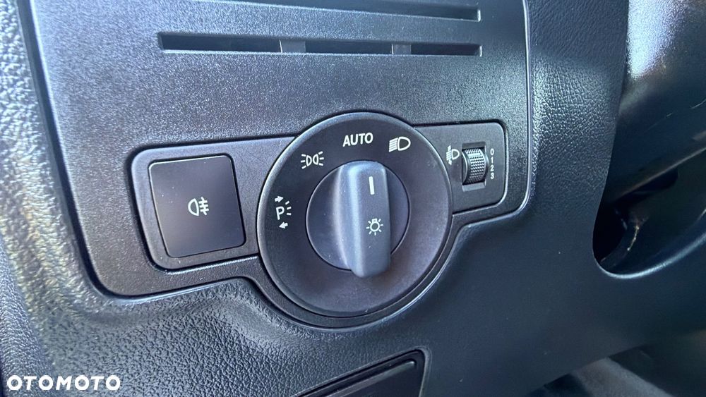 Mercedes-Benz Vito - 14