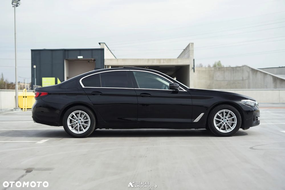 BMW Seria 5 520d - 8