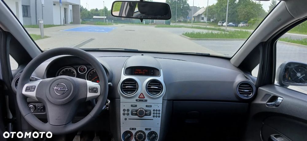 Opel Corsa 1.2 16V Enjoy - 15