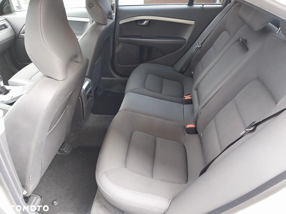 Volvo S80 D4 Momentum - 17
